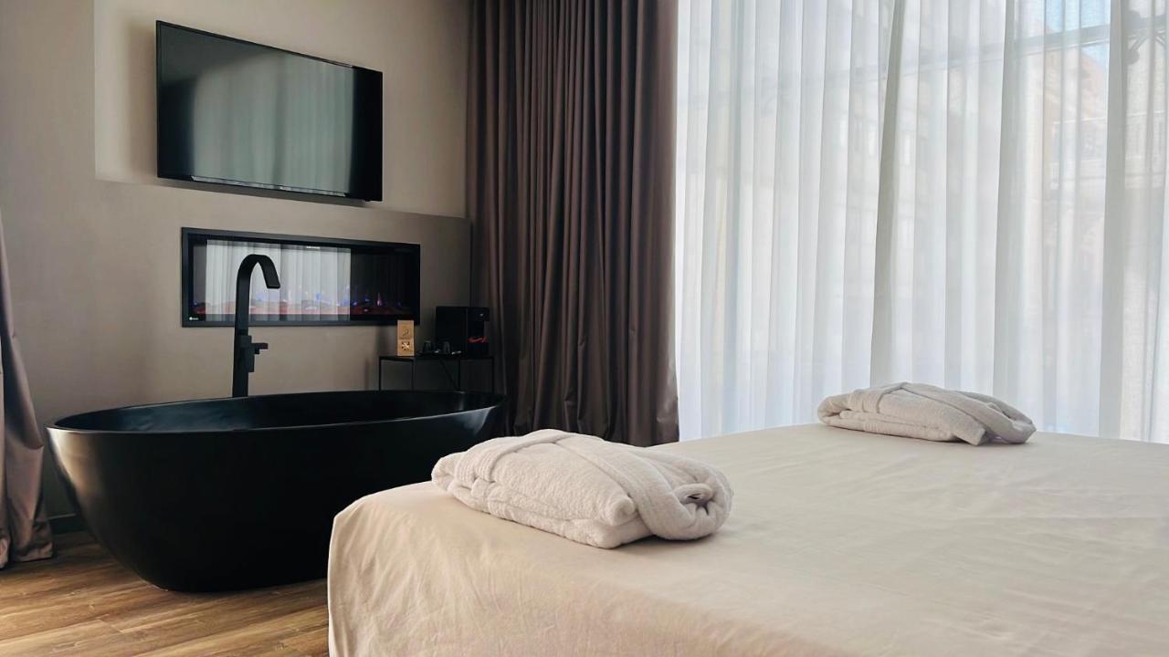 Hotel Palazzo Gatto Bianco Bari Zewnętrze zdjęcie