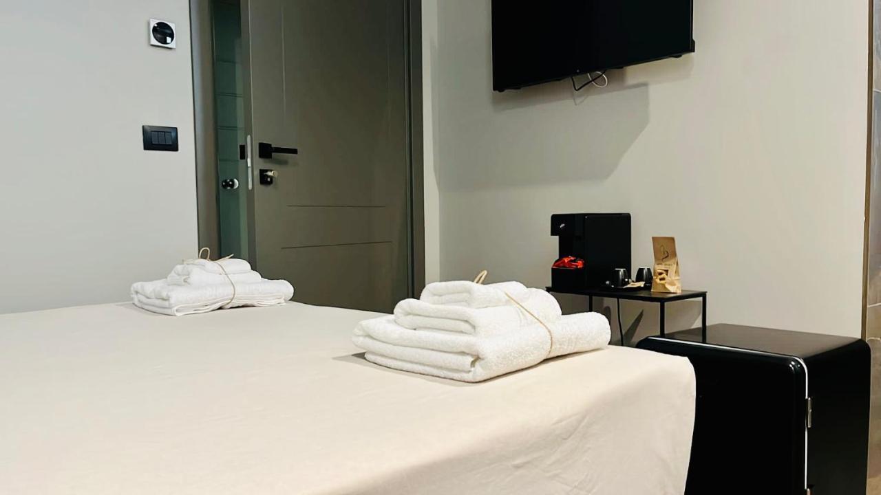 Hotel Palazzo Gatto Bianco Bari Zewnętrze zdjęcie